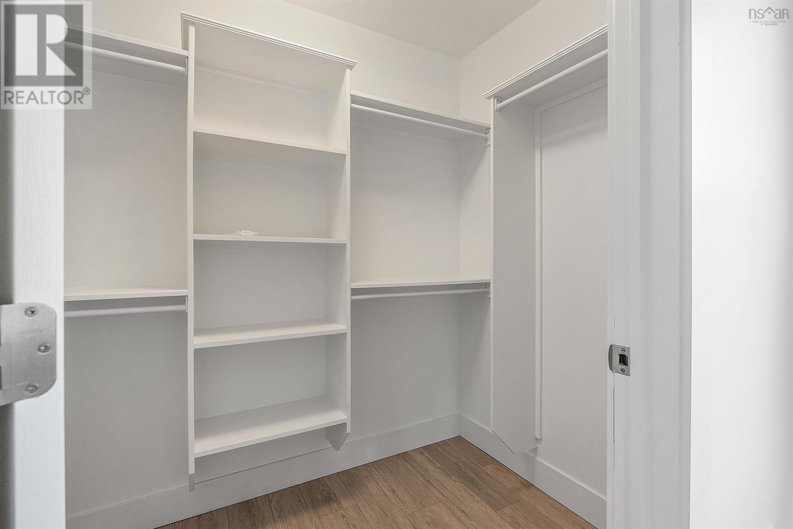 8 Elizabeth Avenue Property Photo 19