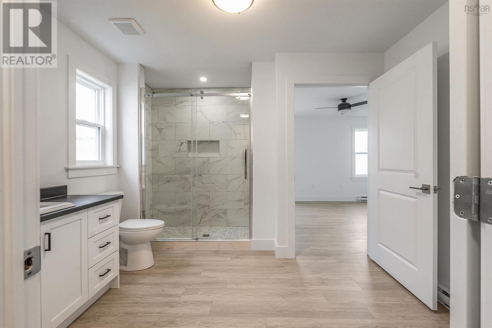 8 Elizabeth Avenue Property Photo 20