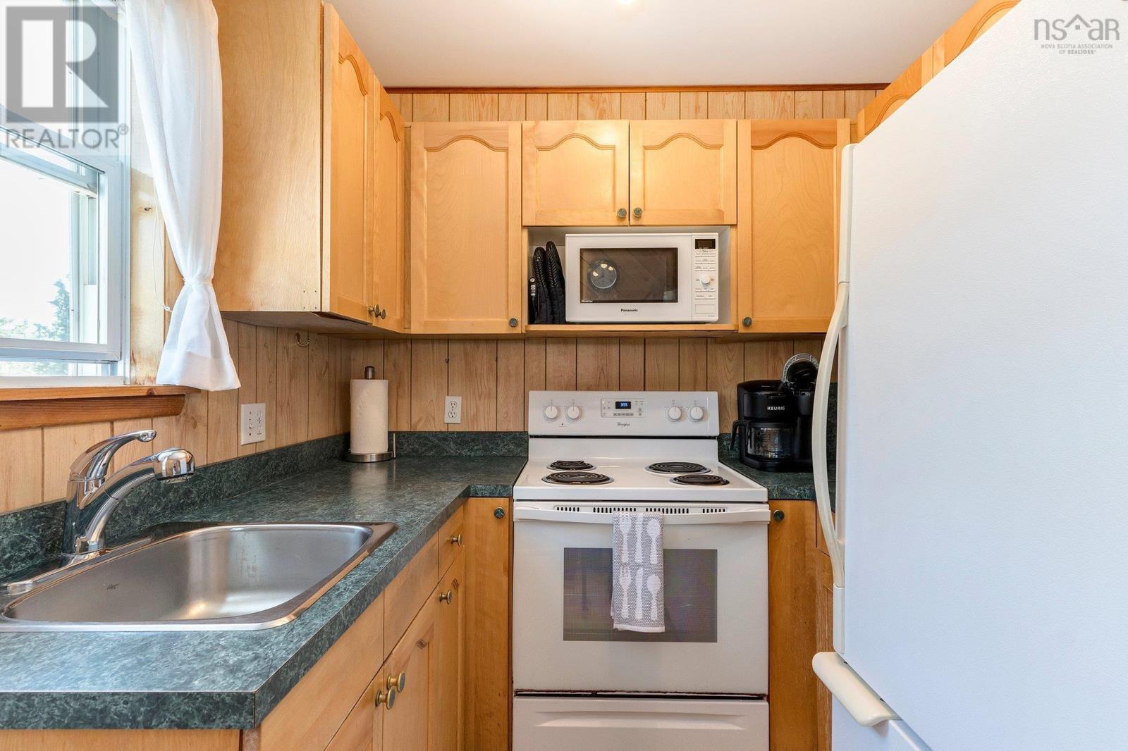 71 Sierra Court Property Photo 4