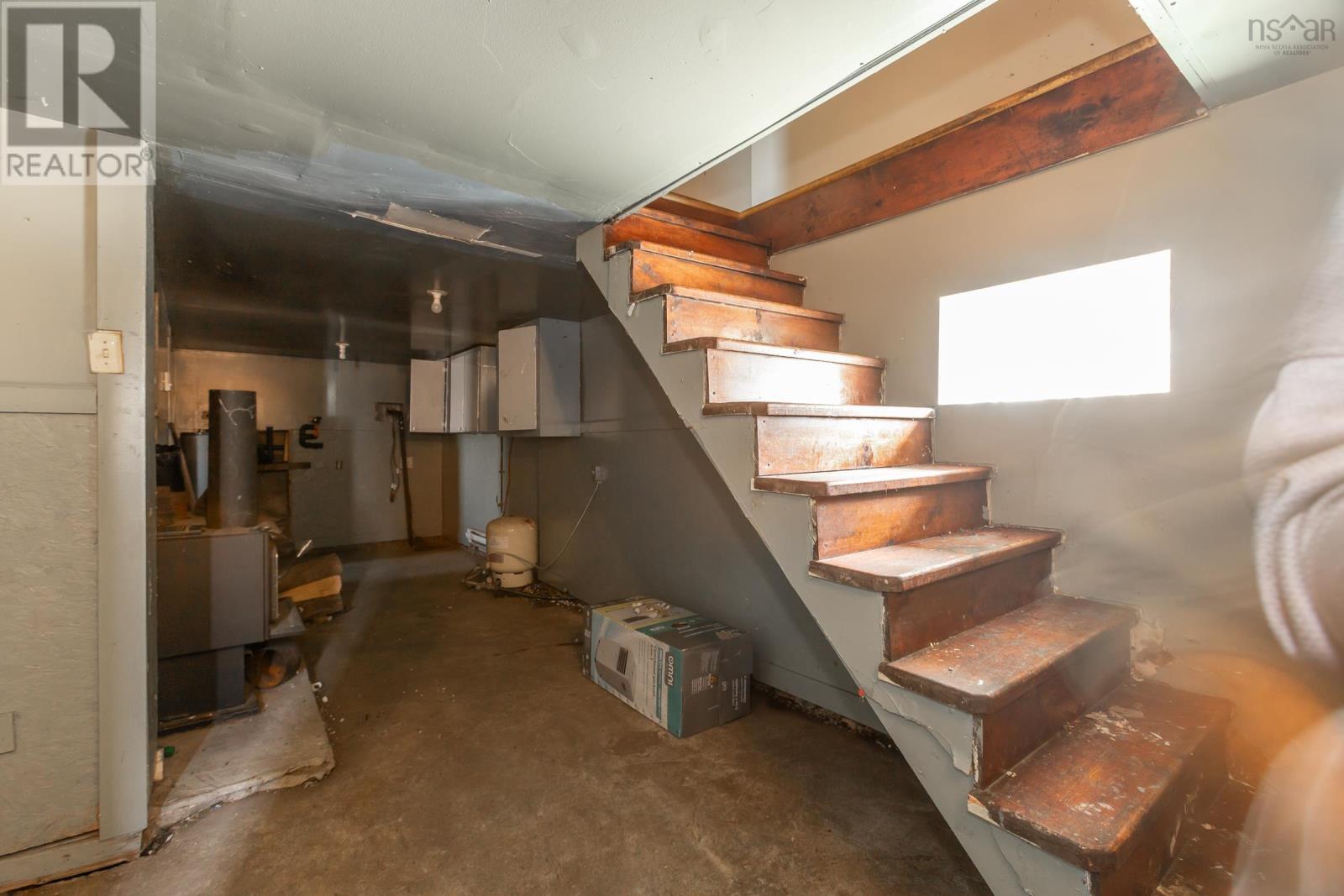 7972 Highway 101 Property Photo 24