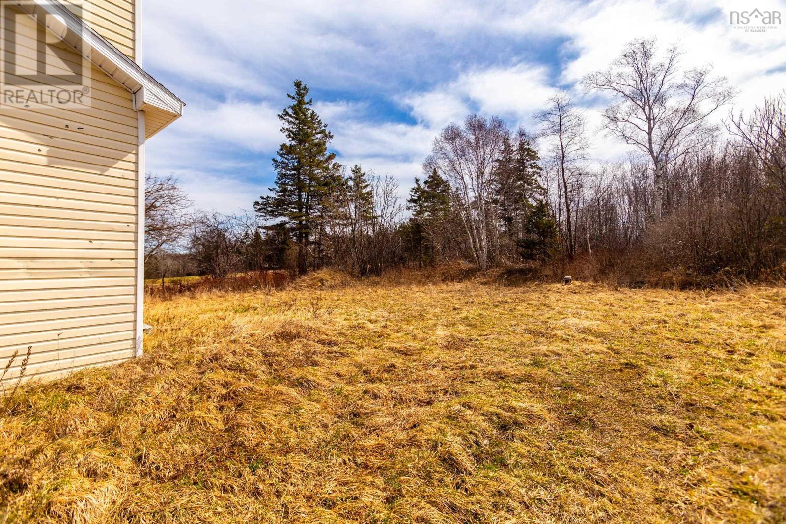 7972 Highway 101 Property Photo 31