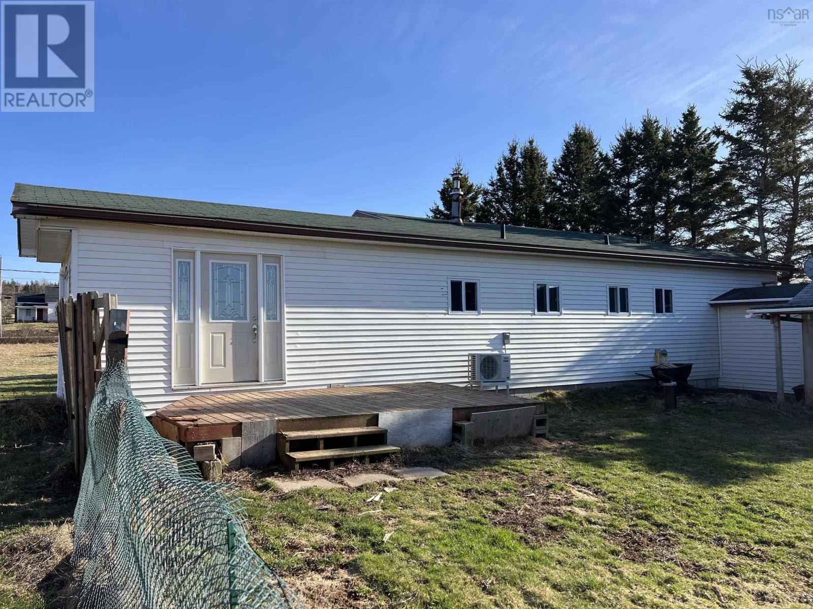 8235 Shore Road Property Photo 3