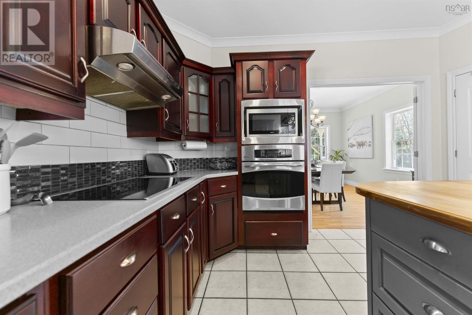 142 Glen Arbour Way Property Photo 18