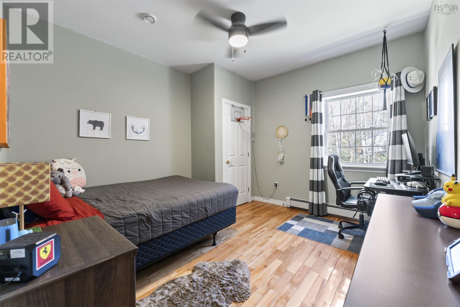142 Glen Arbour Way Property Photo 31