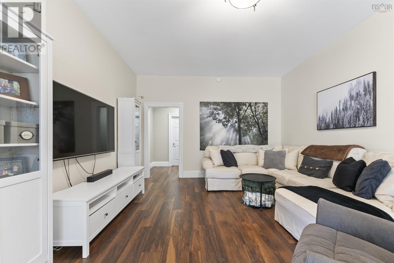 142 Glen Arbour Way Property Photo 36