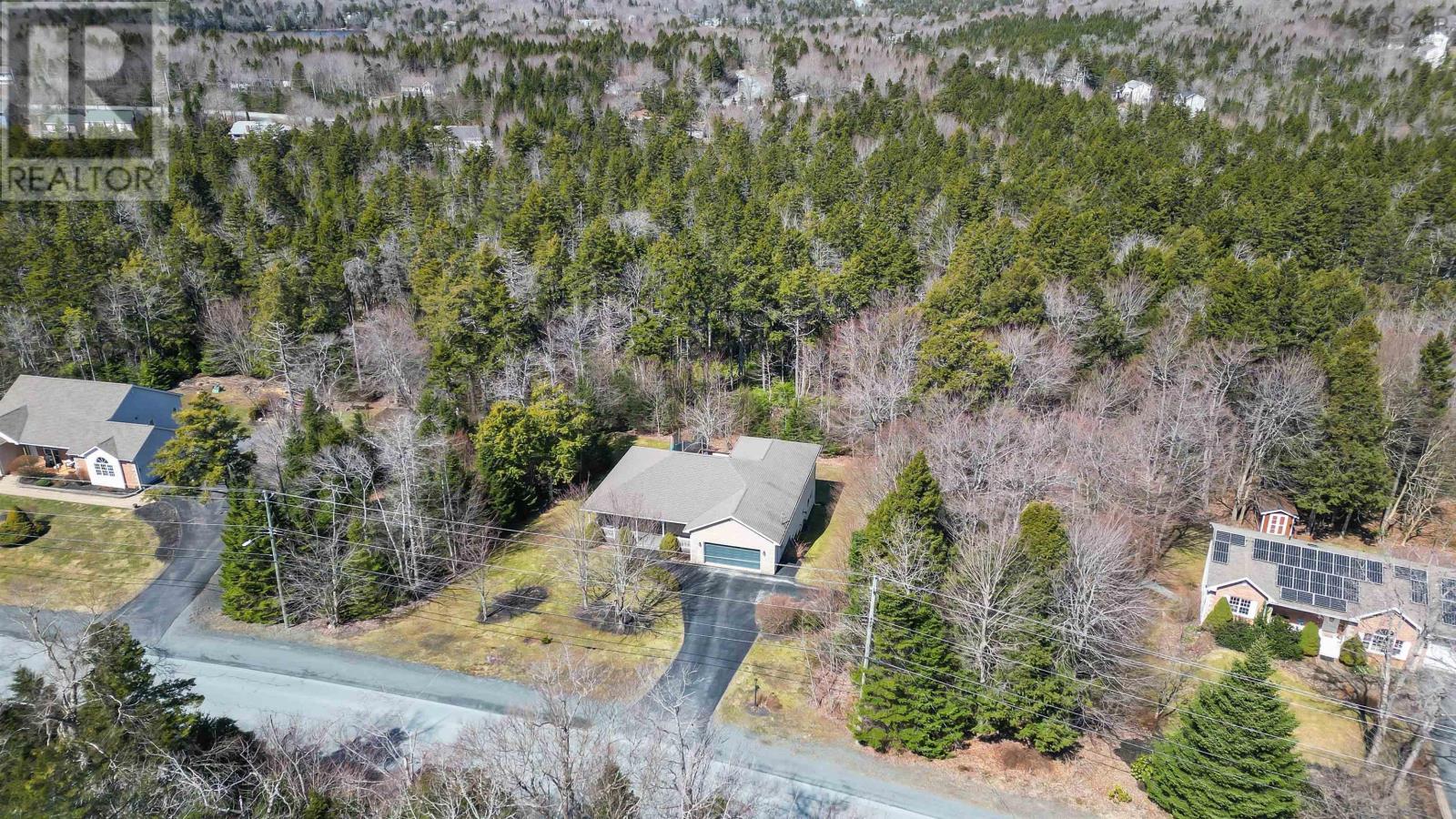 142 Glen Arbour Way Property Photo 45