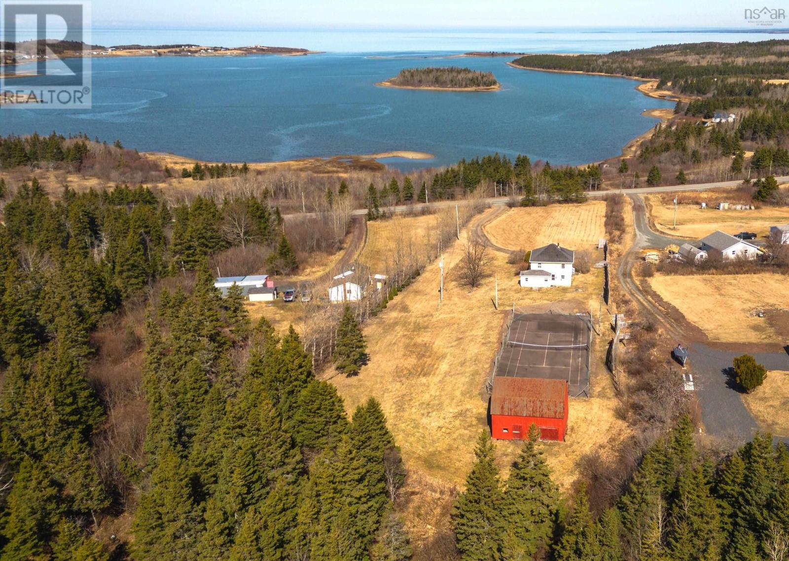 12892 Highway 4 Property Photo 1