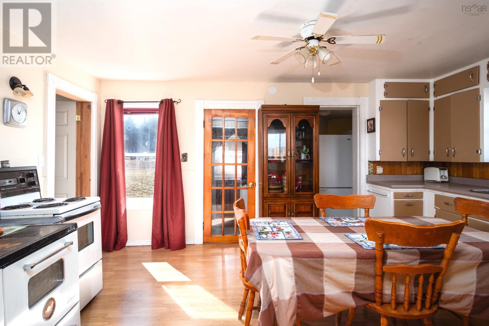12892 Highway 4 Property Photo 15