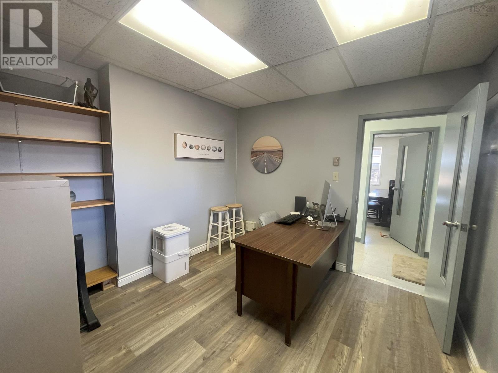 6858 Highway 105 Property Photo 14