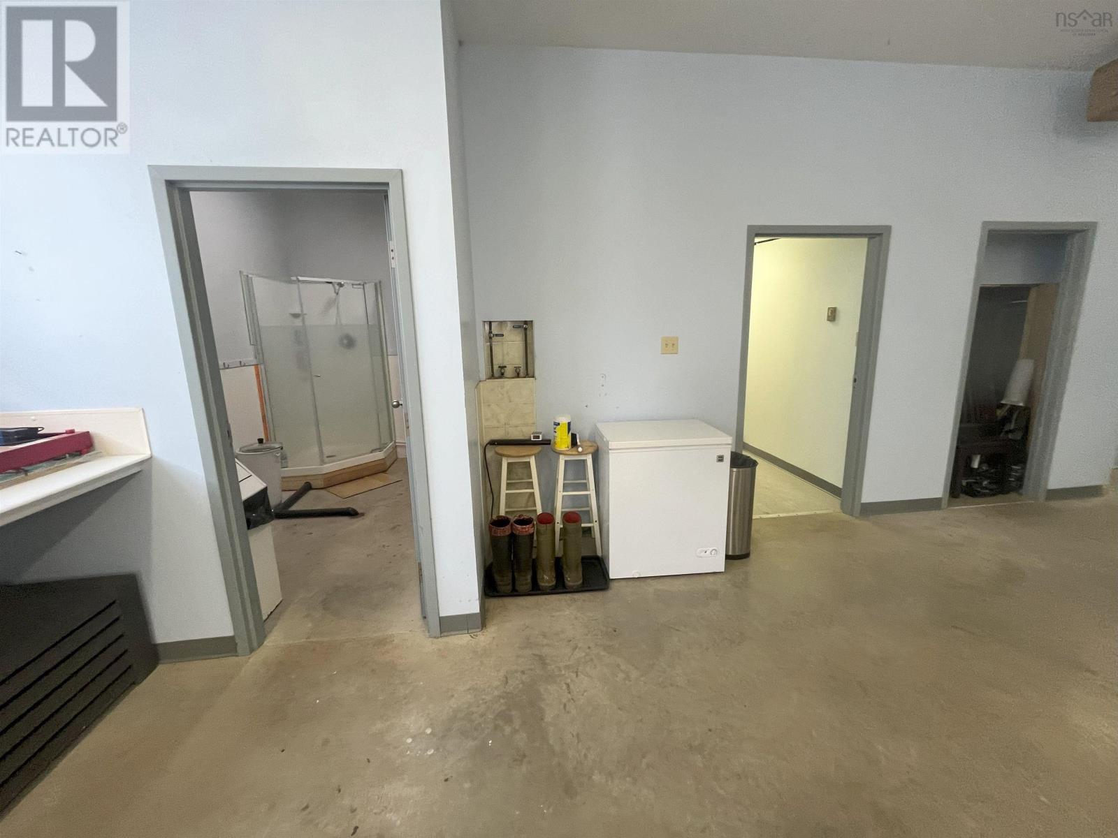 6858 Highway 105 Property Photo 23