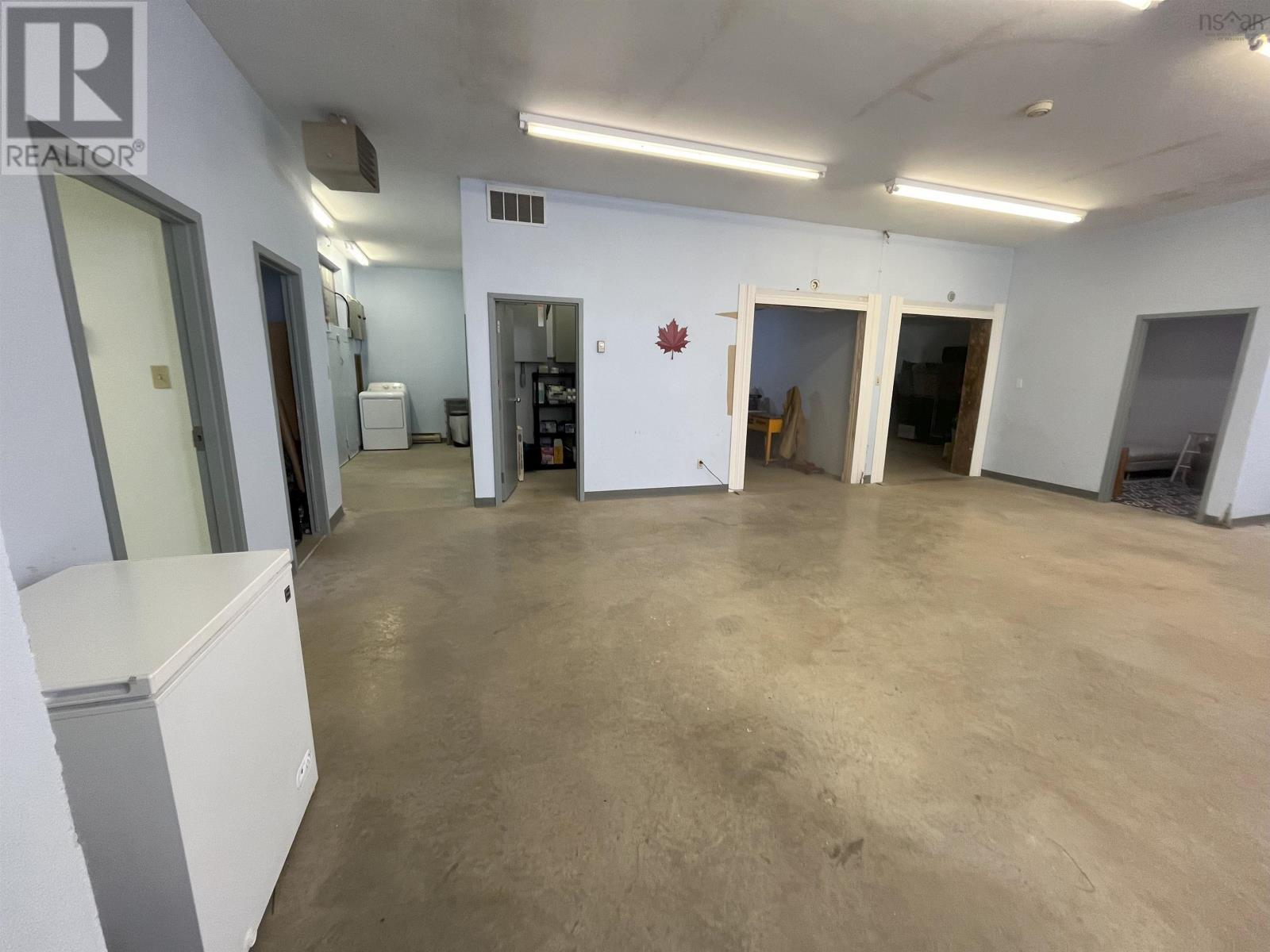 6858 Highway 105 Property Photo 35