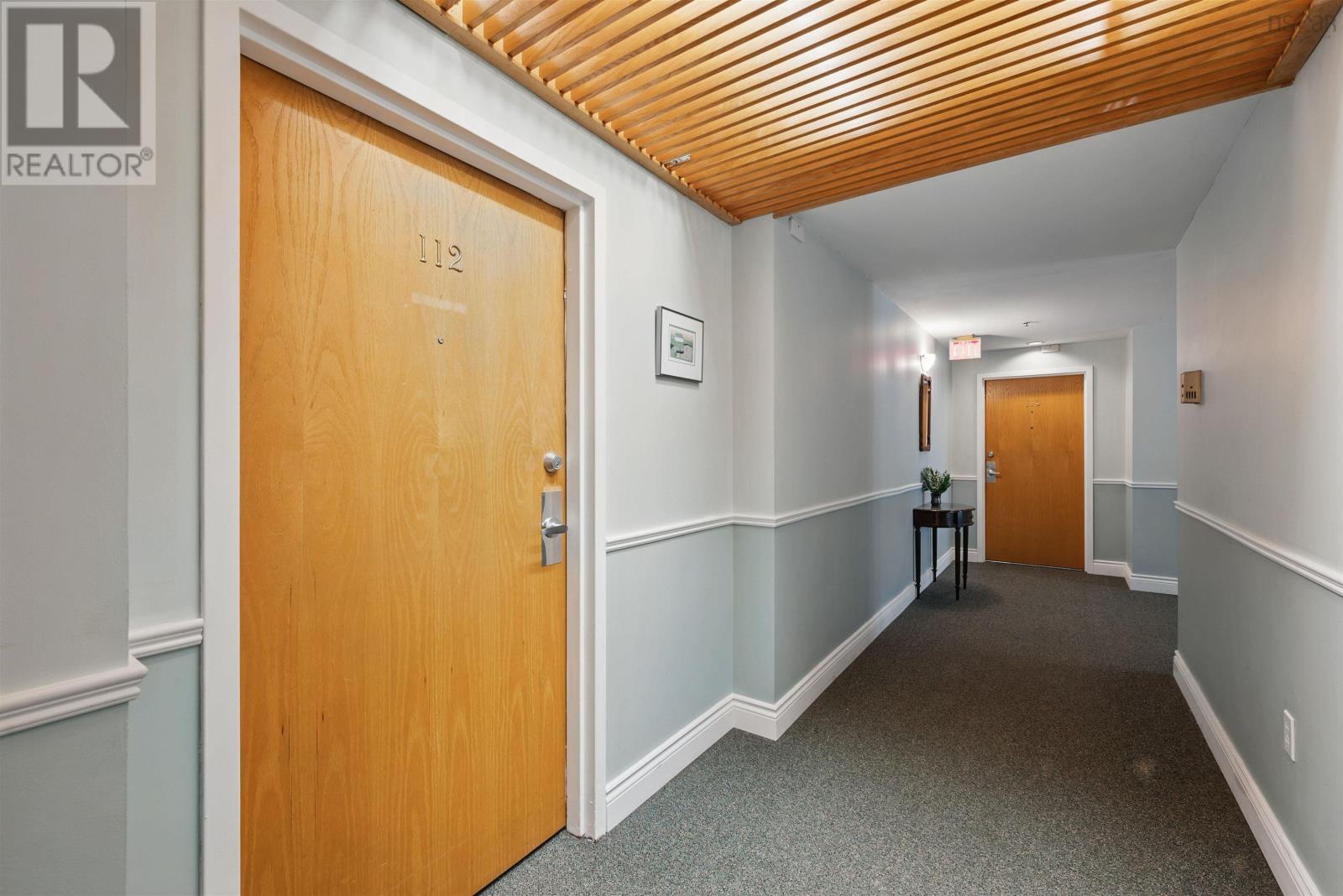 112 1350 Oxford Street Property Photo 15