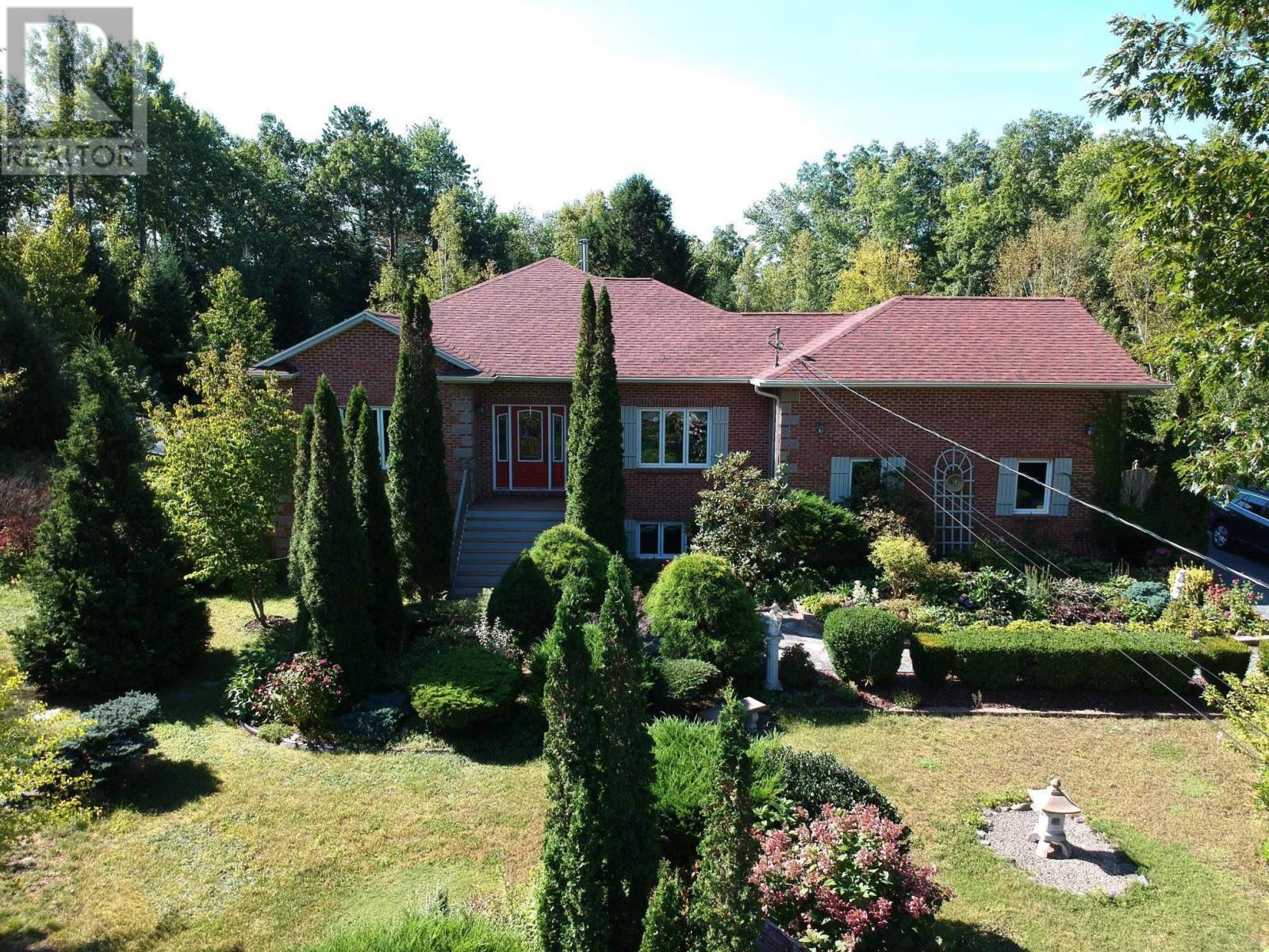 93 Ronald Avenue Property Photo 1