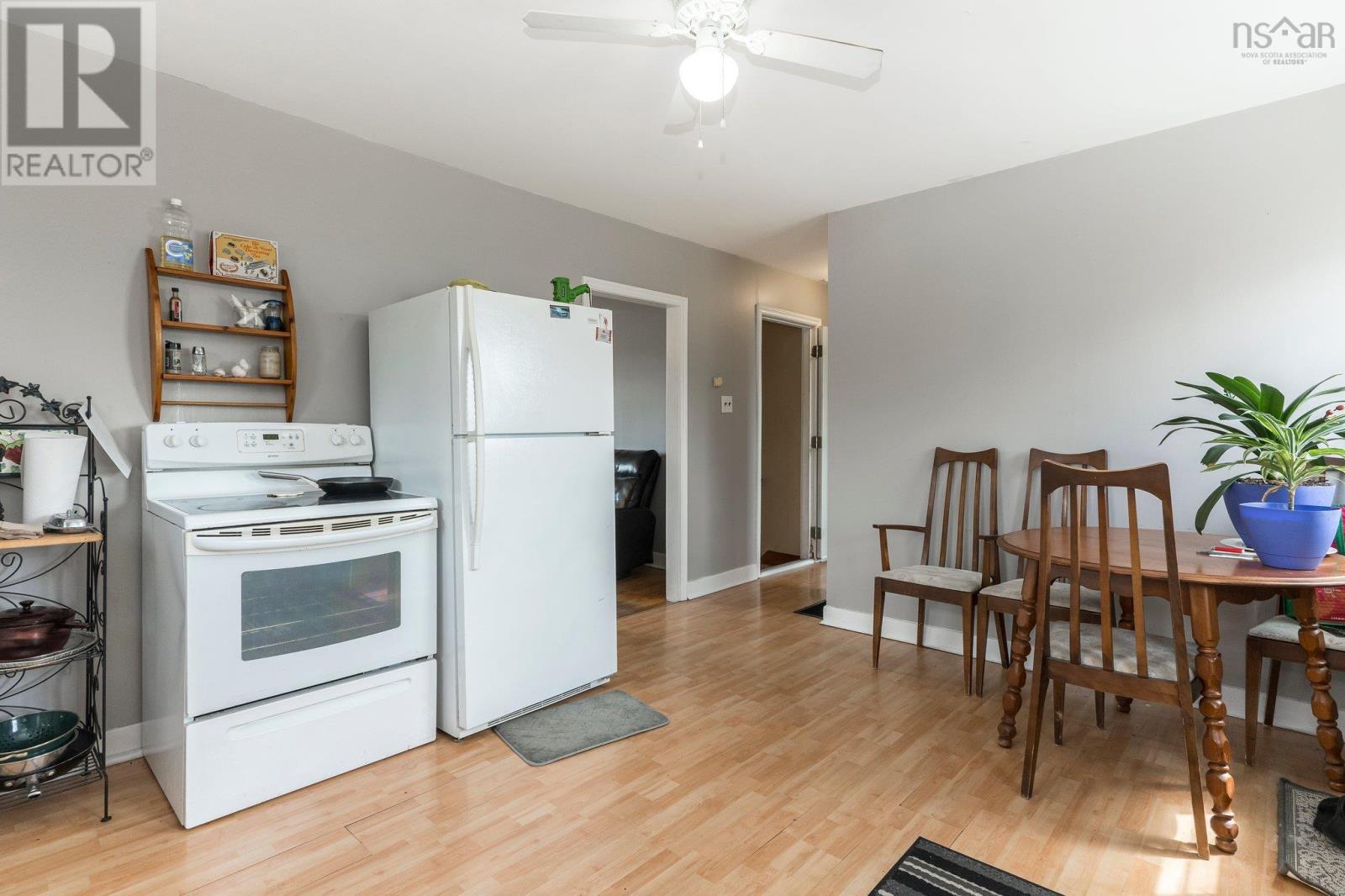 50 Raymond Street Property Photo 17
