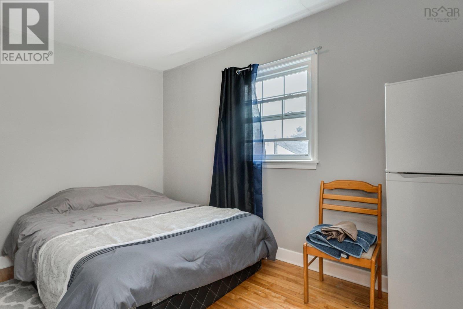 50 Raymond Street Property Photo 21