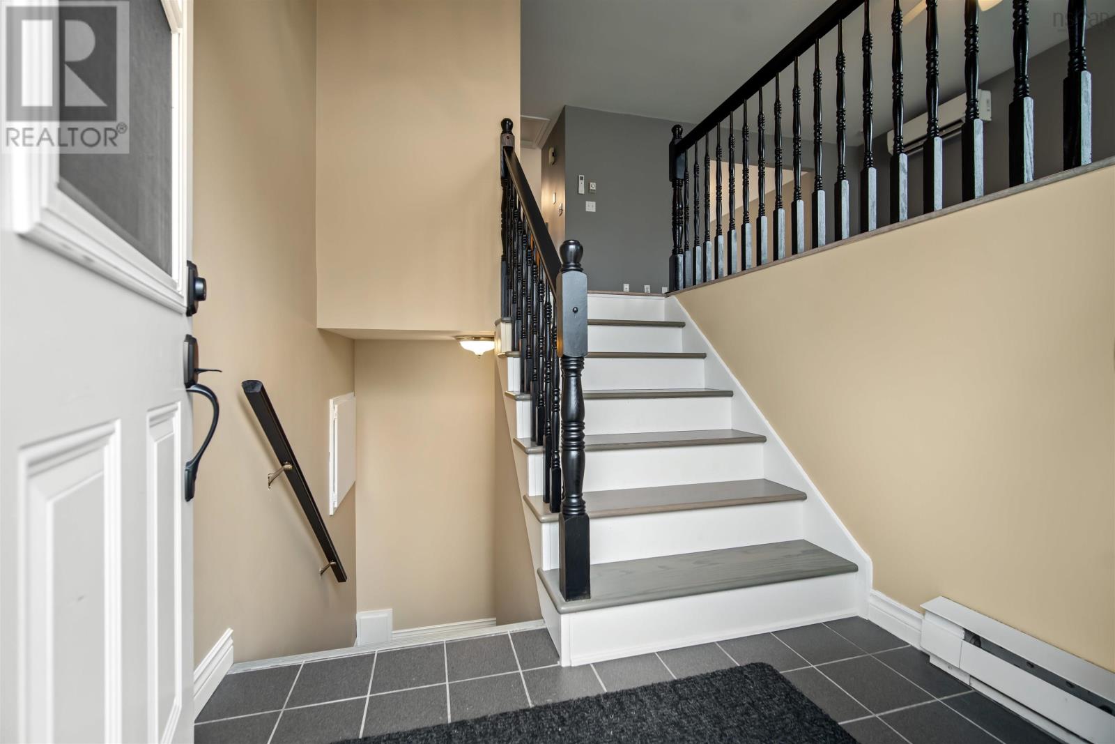 7 Hemlock Drive Property Photo 16