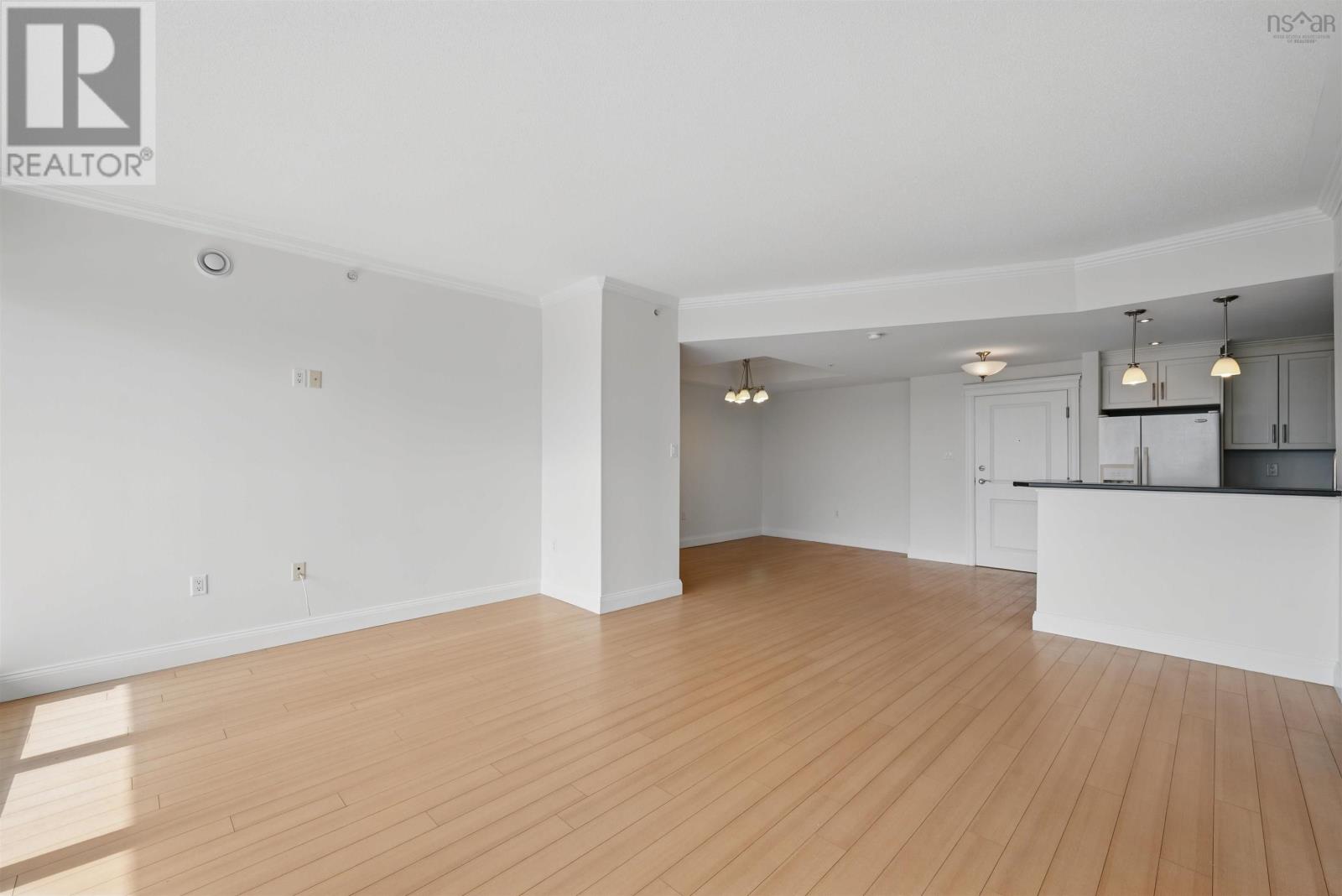 707 60 Walter Havill Drive Property Photo 18