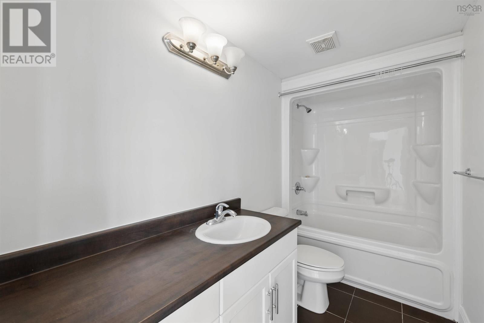 707 60 Walter Havill Drive Property Photo 25