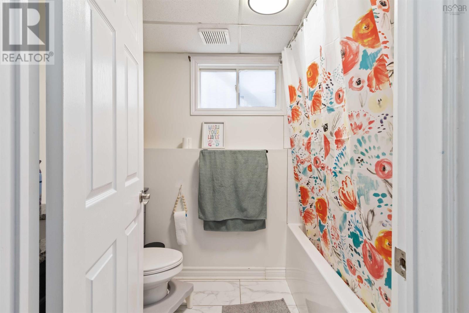 45 Rockcliffe Crescent Property Photo 17