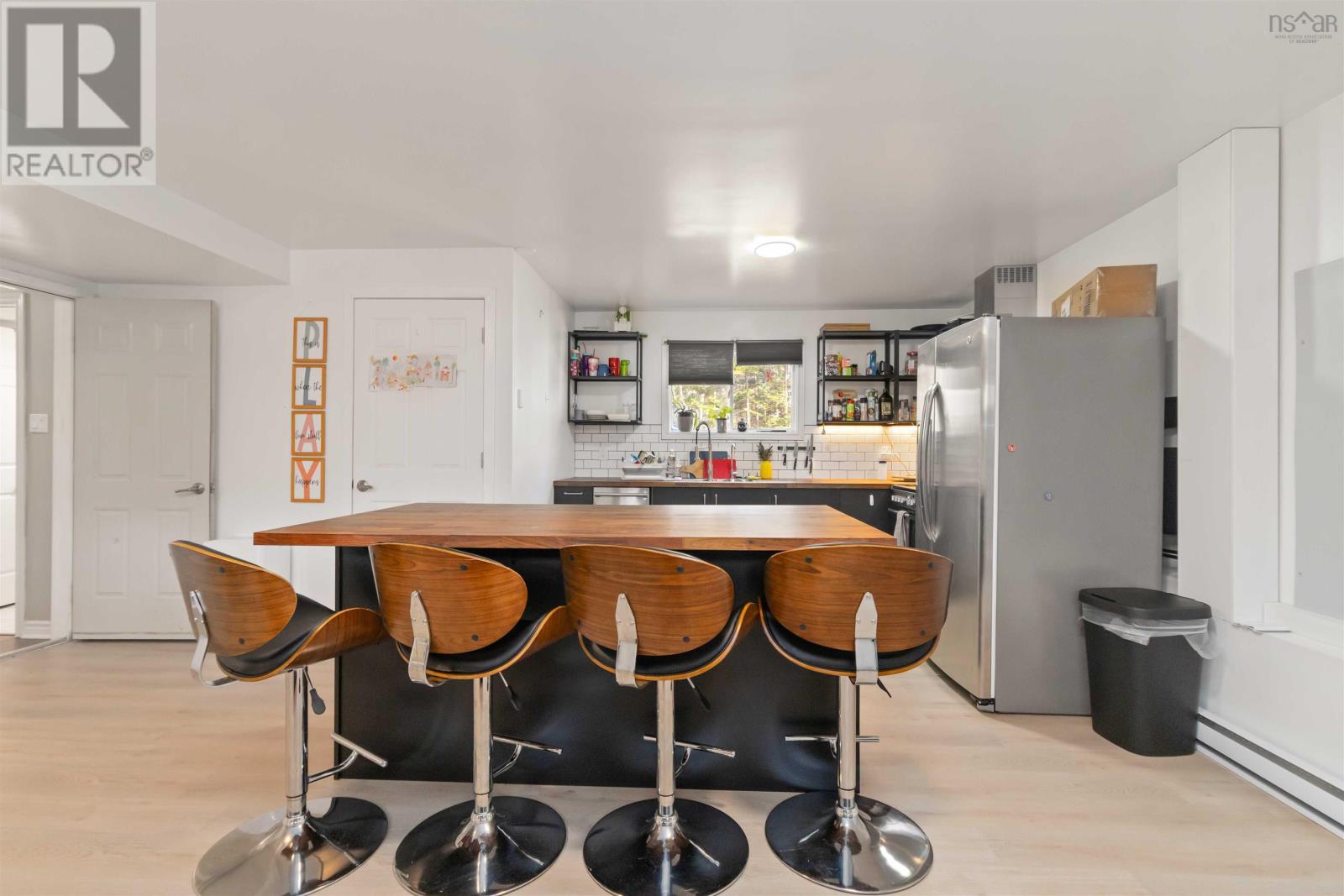 45 Rockcliffe Crescent Property Photo 28