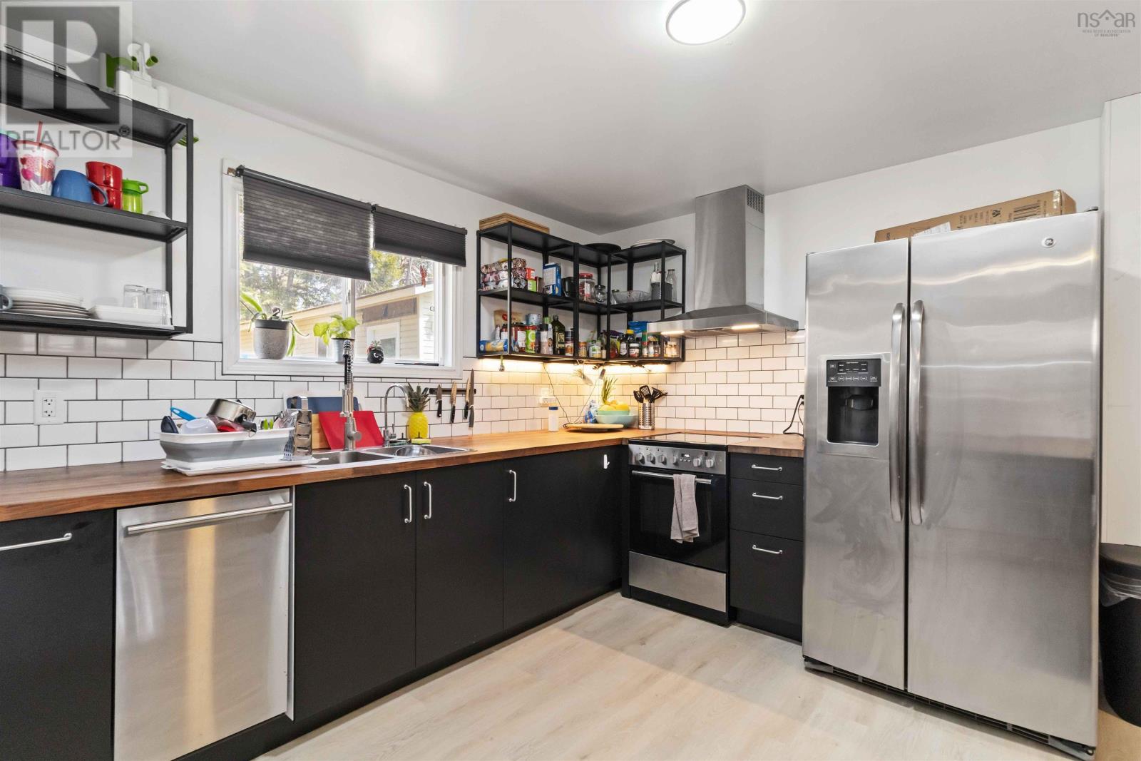45 Rockcliffe Crescent Property Photo 30