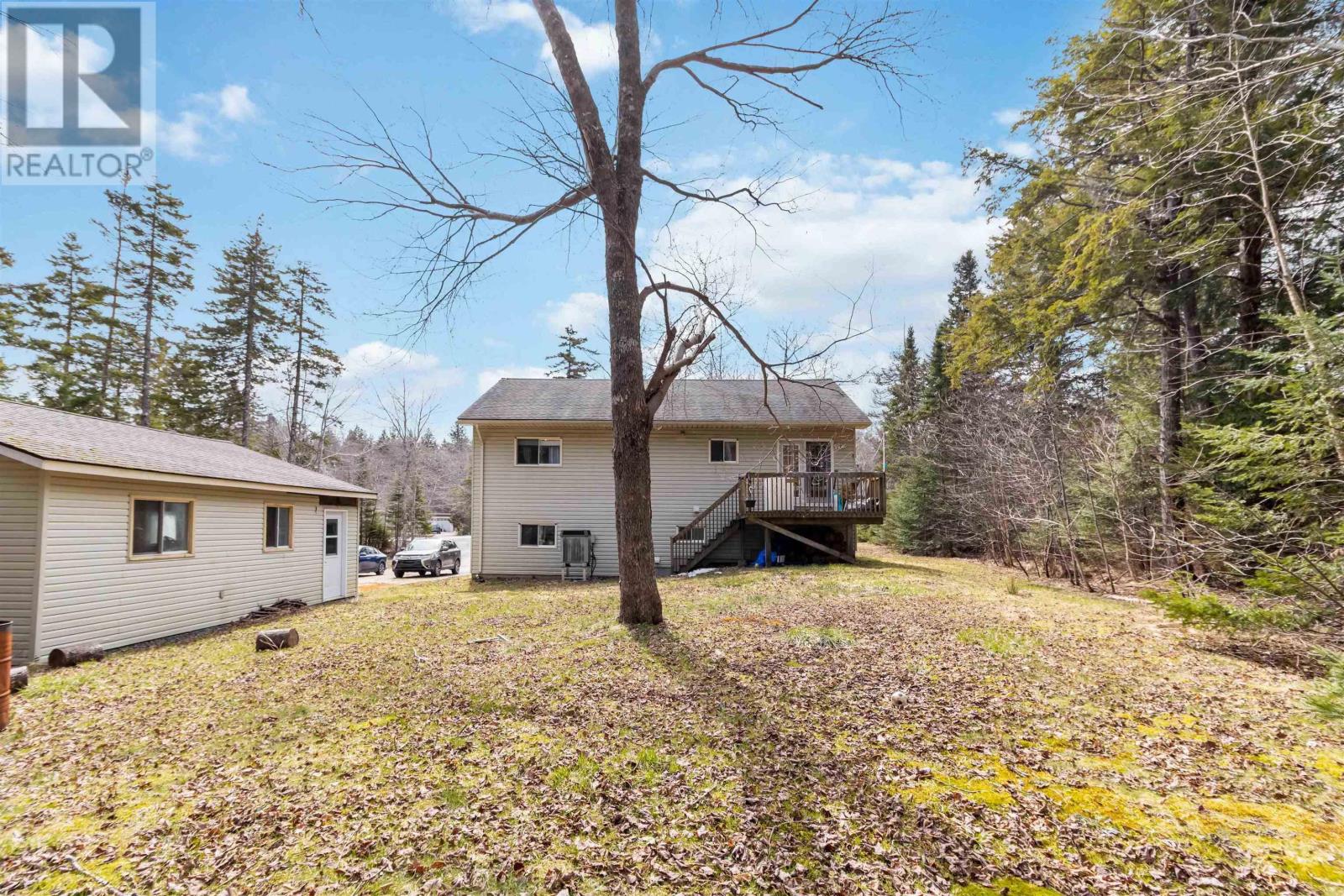 45 Rockcliffe Crescent Property Photo 36