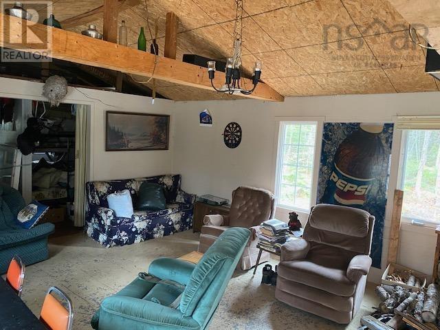 1040 Corkum And Burns Road Property Photo 9