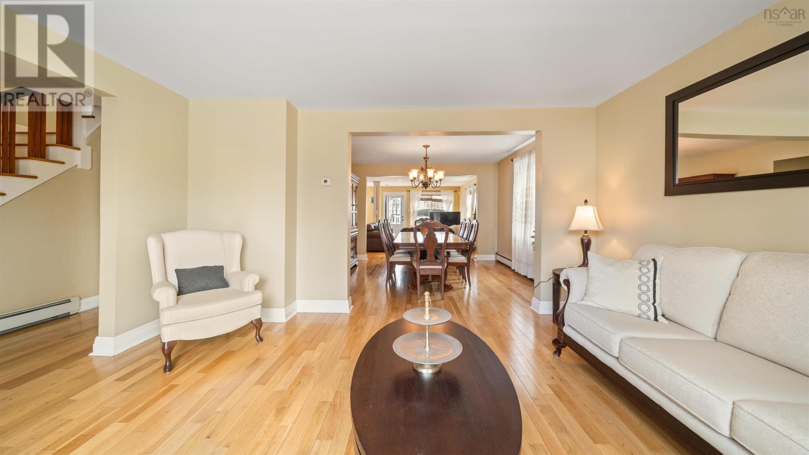 6188 Windsor Terrace Property Photo 5