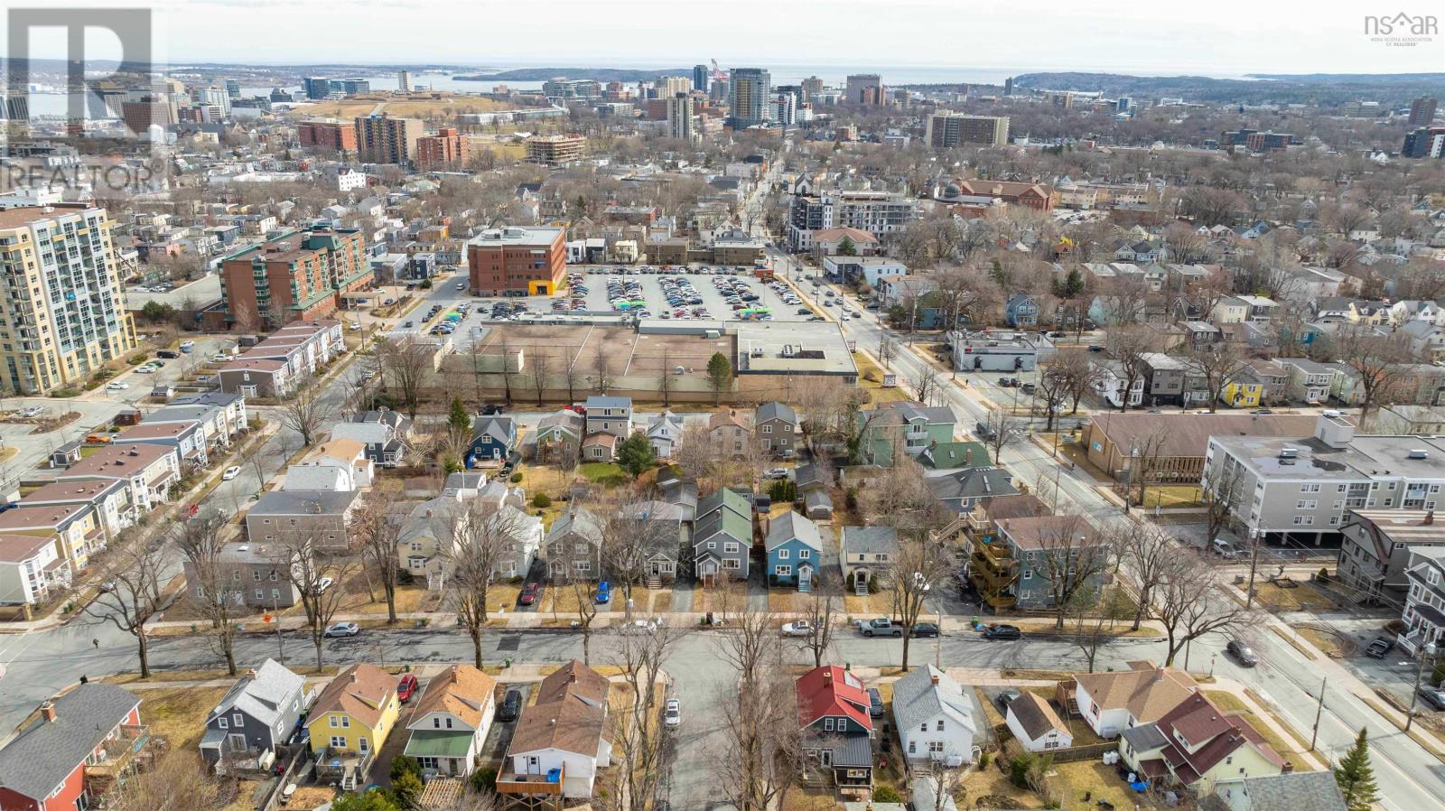 6188 Windsor Terrace Property Photo 35