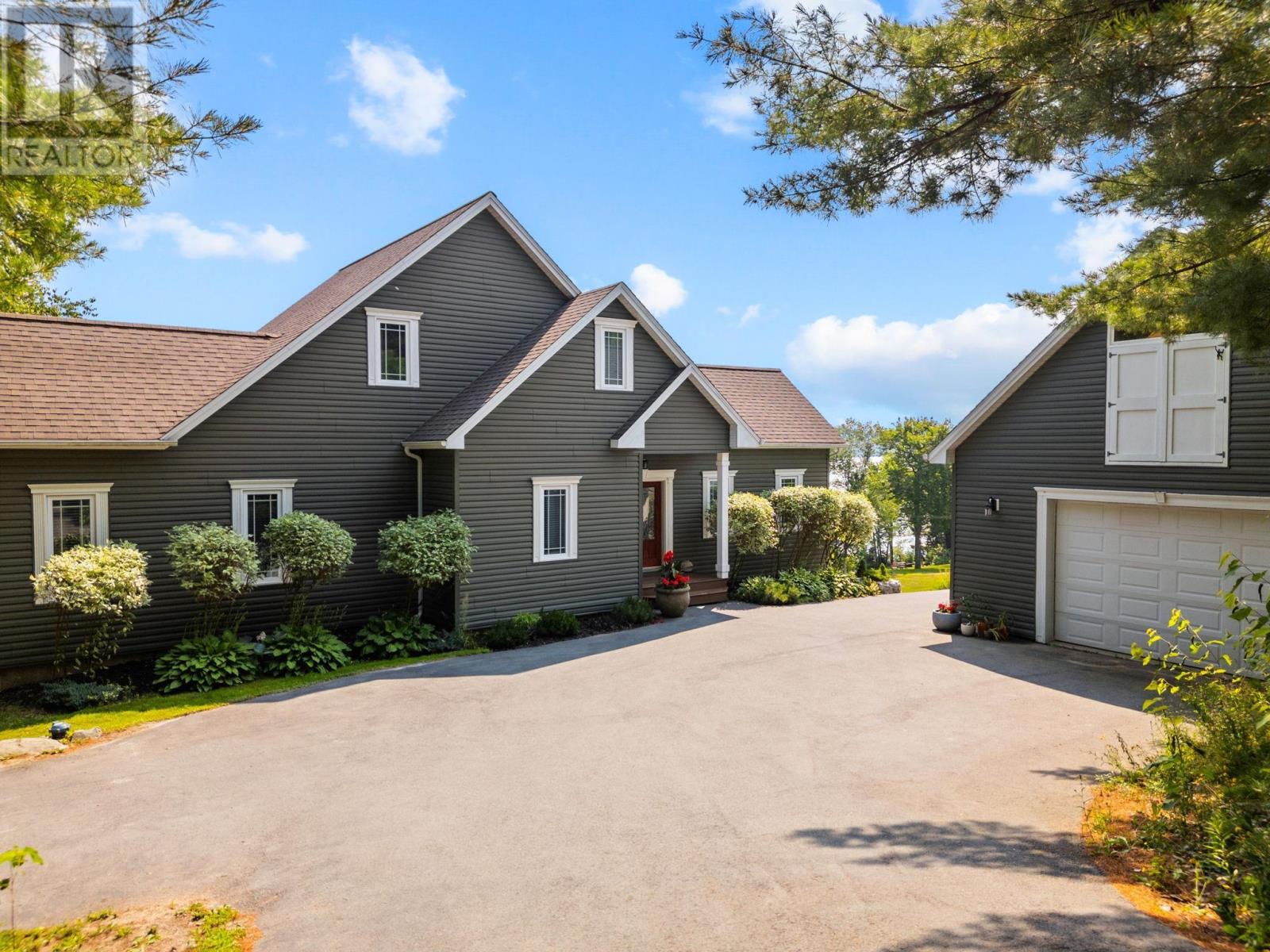 45 Nadine Drive, Porters Lake Property Photo 1