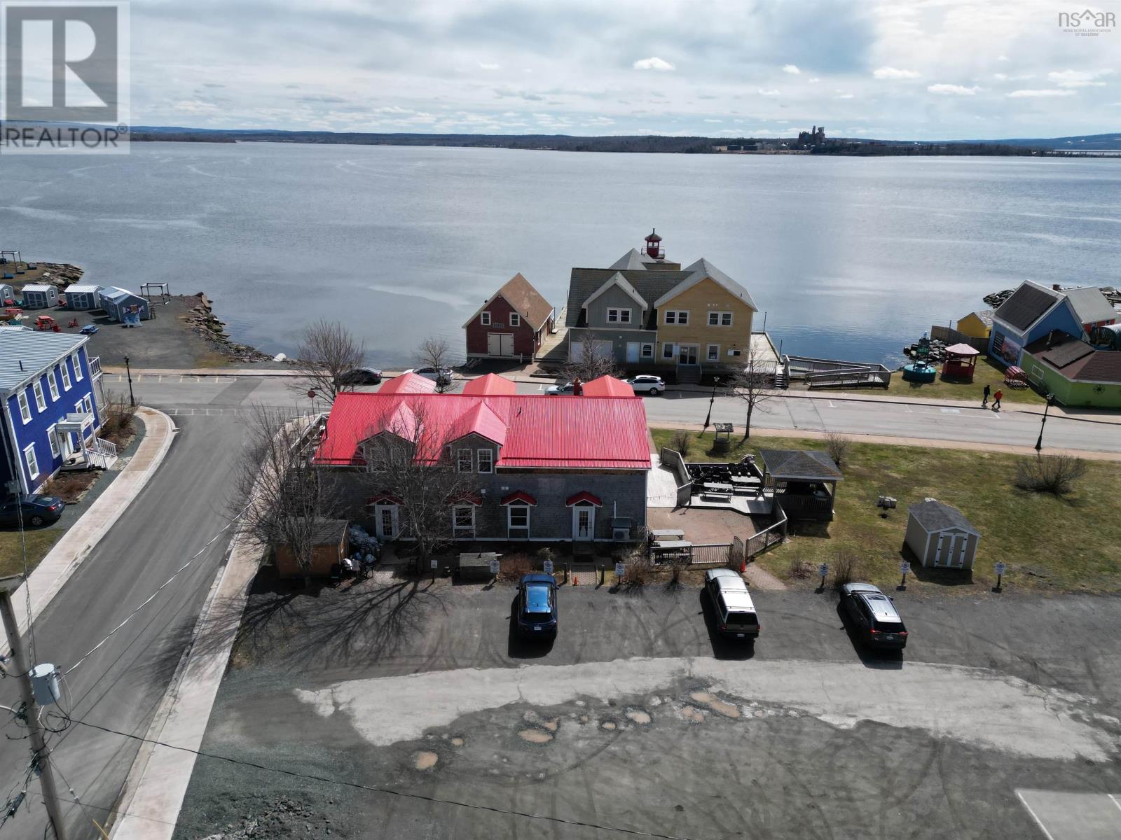 Property Image 6