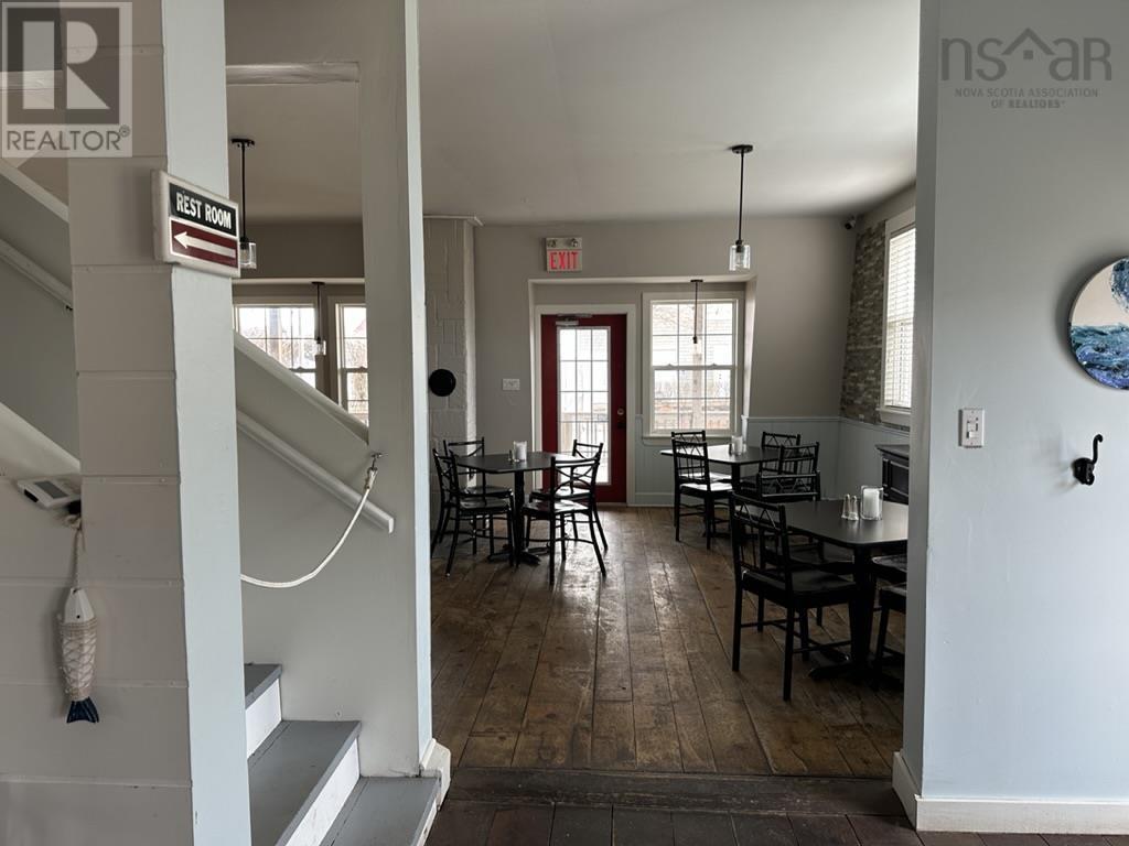 41 Coleraine Street Property Photo 21