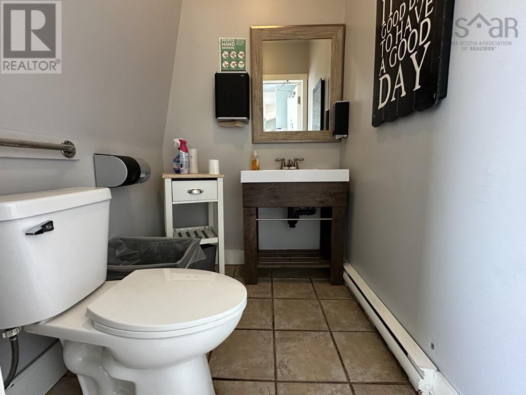 41 Coleraine Street Property Photo 25