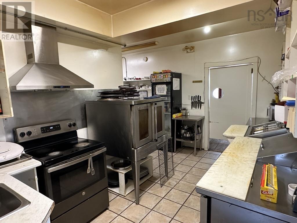 41 Coleraine Street Property Photo 35
