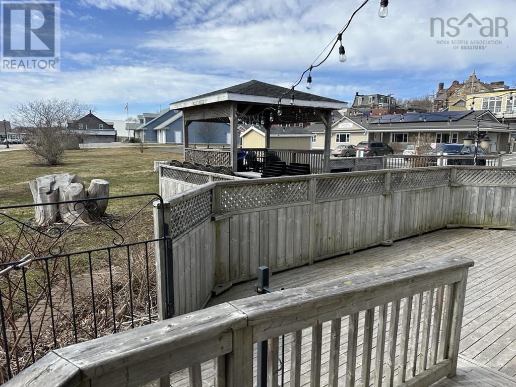 41 Coleraine Street Property Photo 46