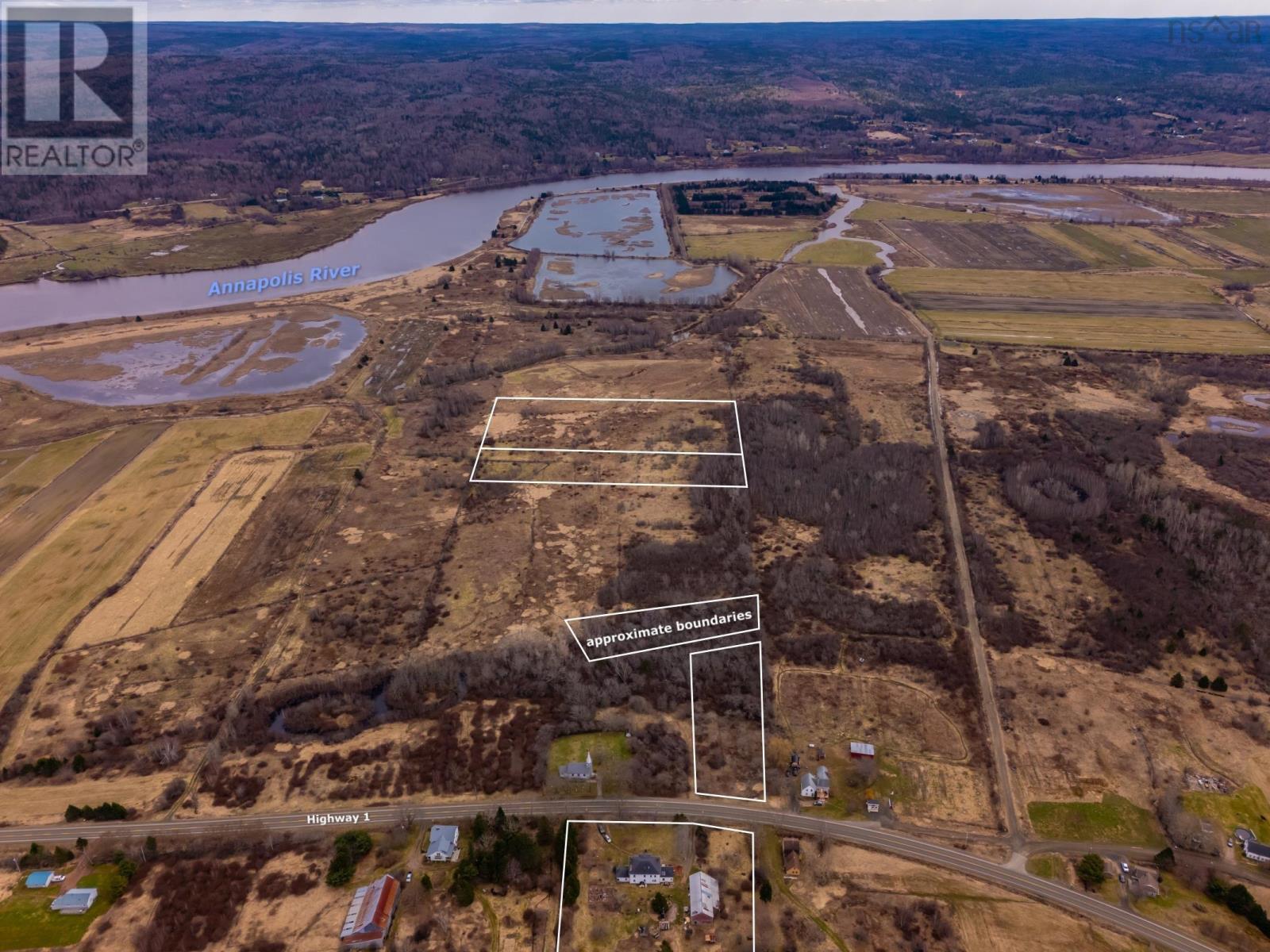 6765 Highway 1 Property Photo 2