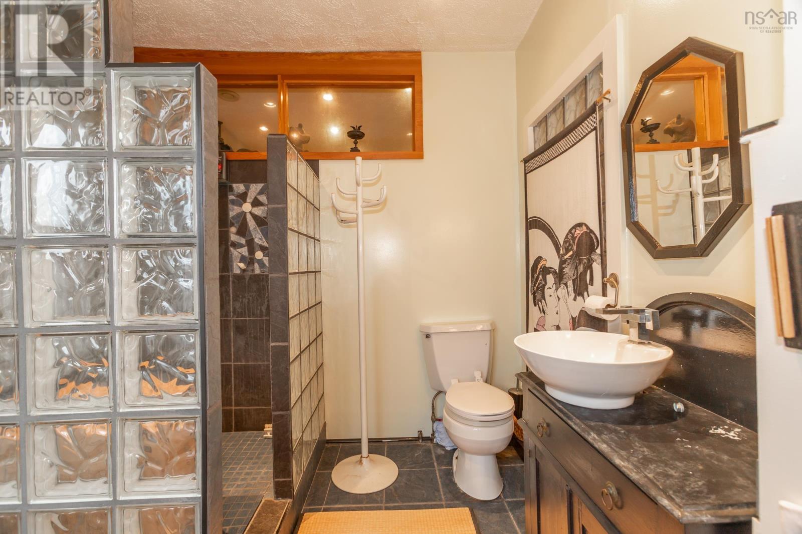 6765 Highway 1 Property Photo 36