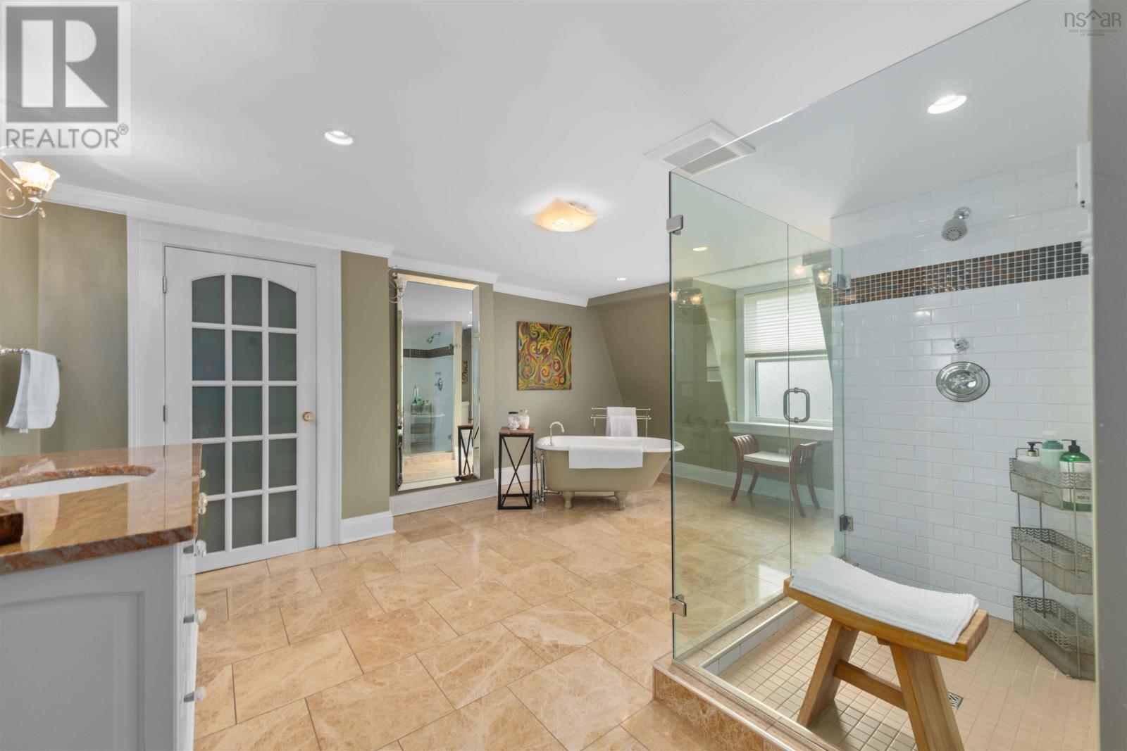 1060 Bland Street Property Photo 25