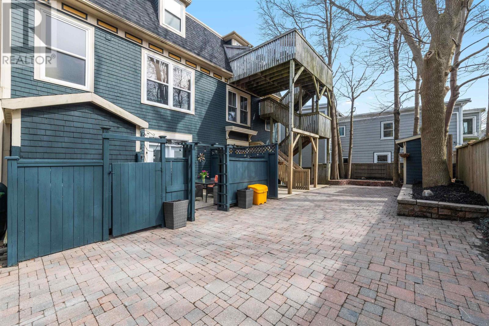 1060 Bland Street Property Photo 32