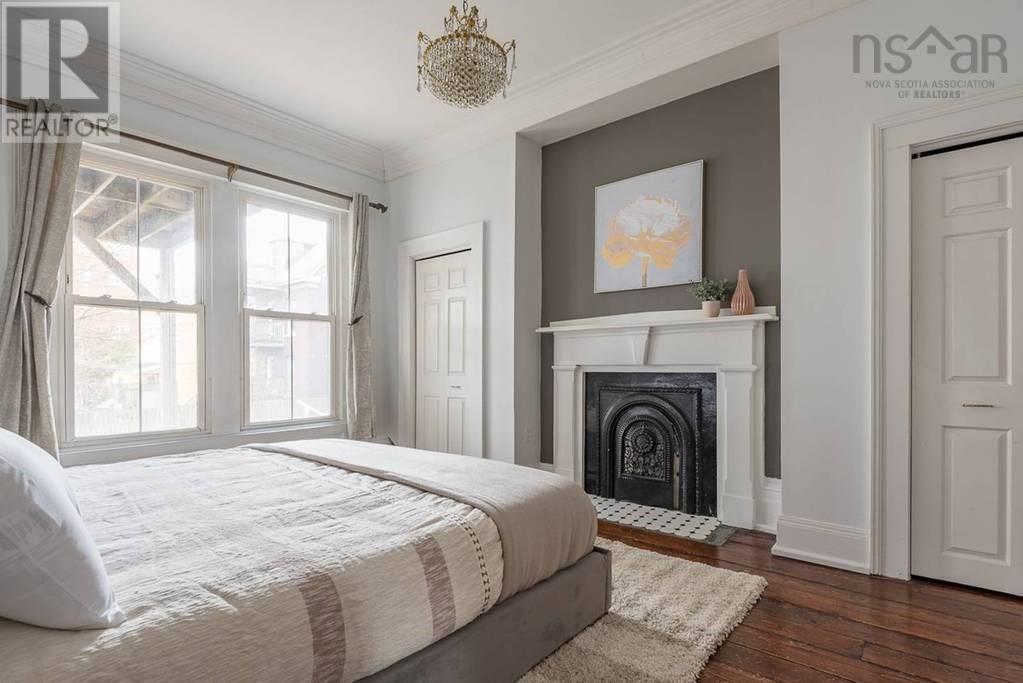 1056 Bland Street Property Photo 13