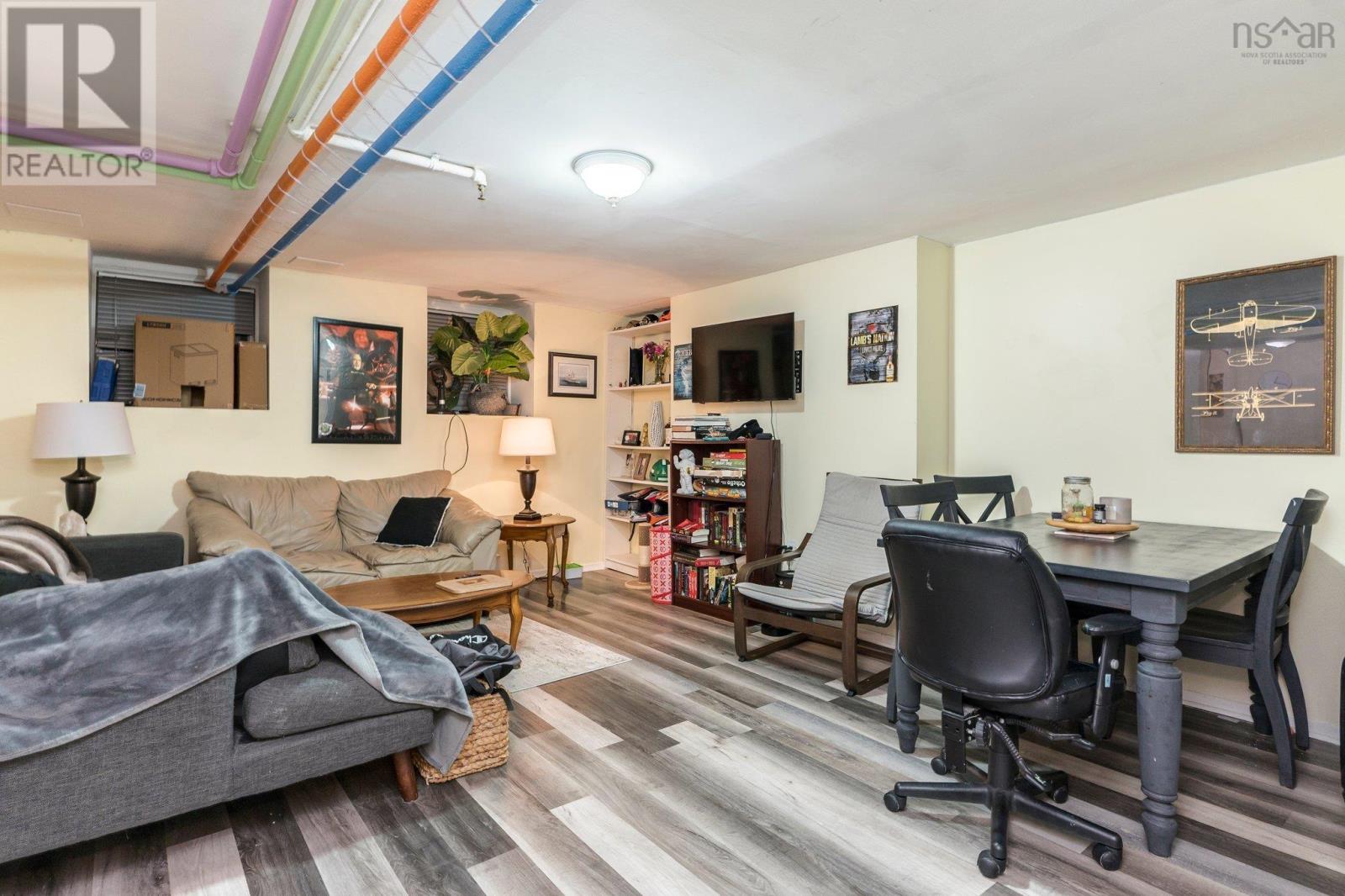 1056 Bland Street Property Photo 28
