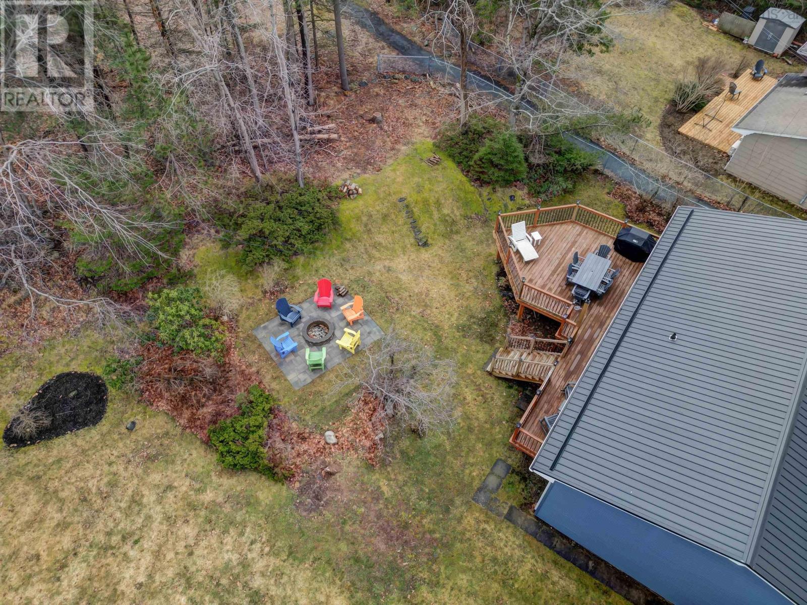 31 Oakmount Drive Property Photo 6