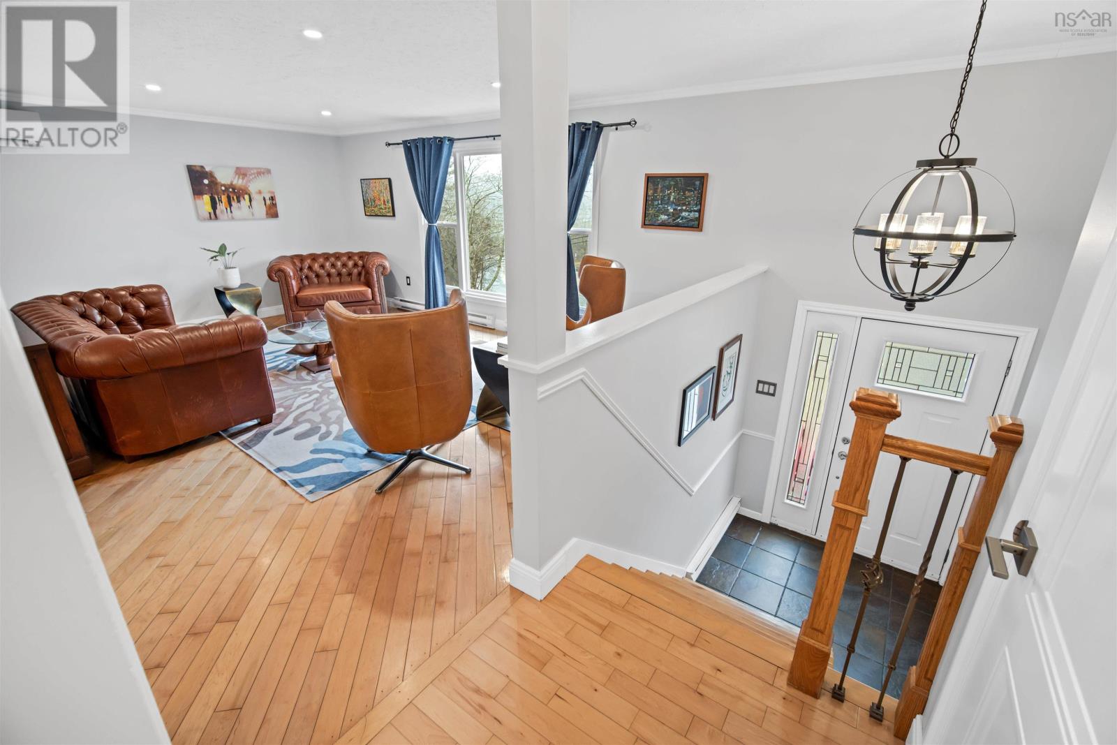 31 Oakmount Drive Property Photo 7