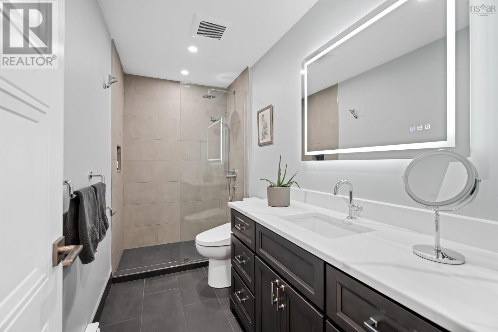31 Oakmount Drive Property Photo 25