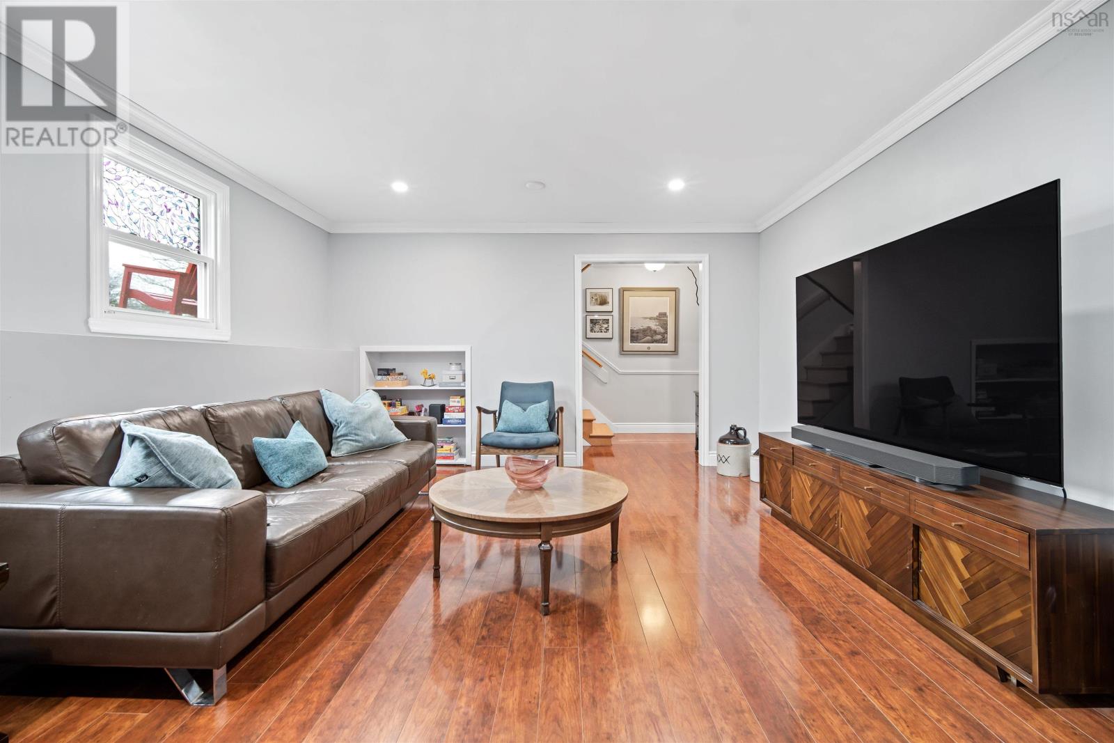 31 Oakmount Drive Property Photo 27