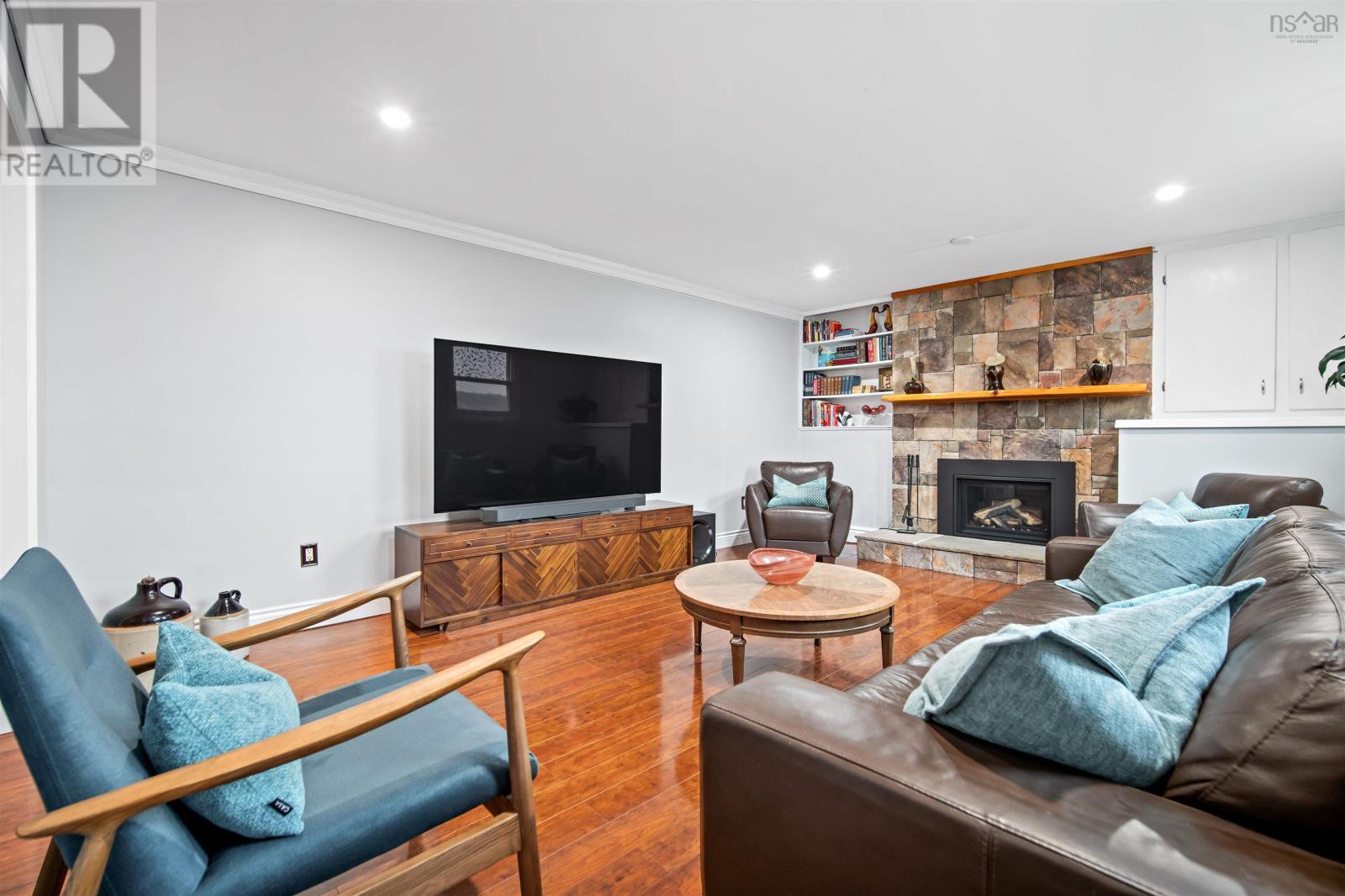 31 Oakmount Drive Property Photo 29
