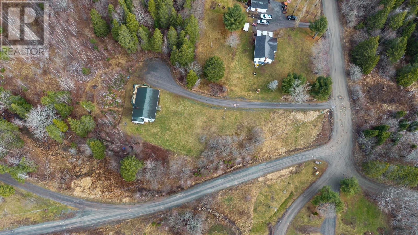 144 Macdonald Road Property Photo 6