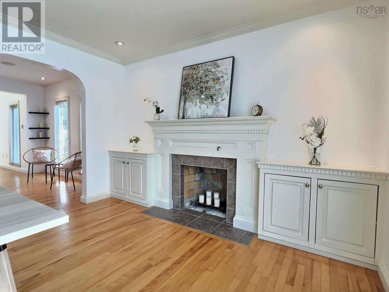 7 Briarwood Crescent Property Photo 8