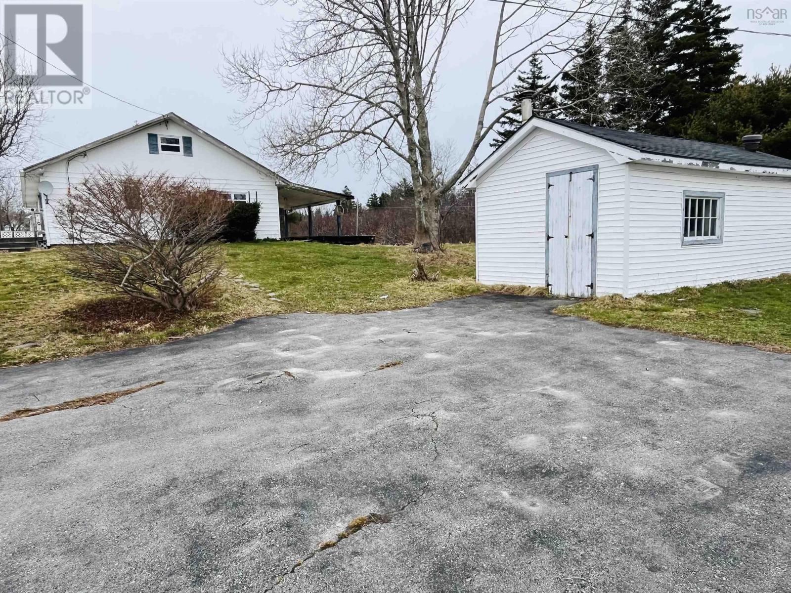 9 Goodick Road Property Photo 24