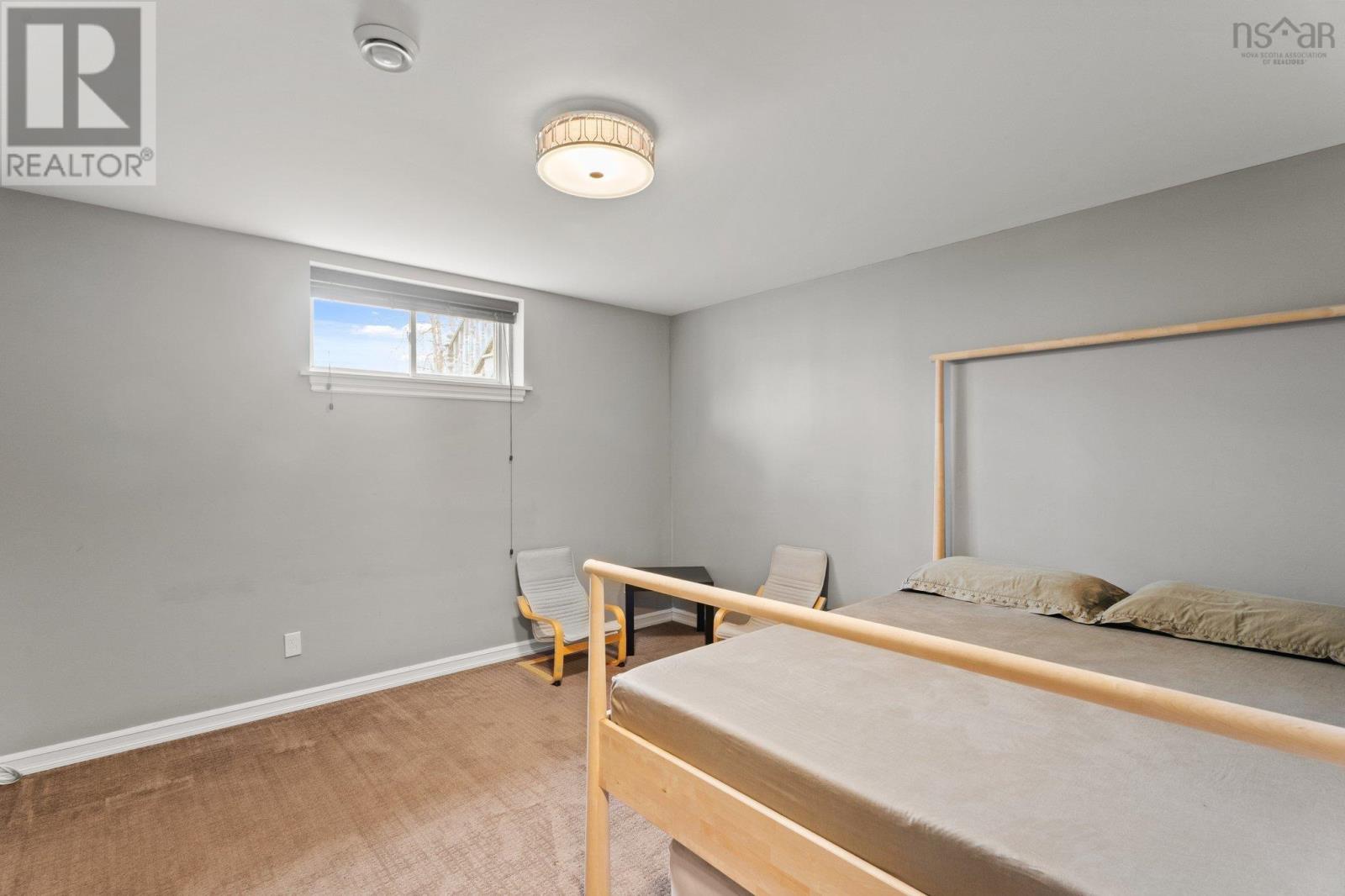17 Pineview Crescent Property Photo 30